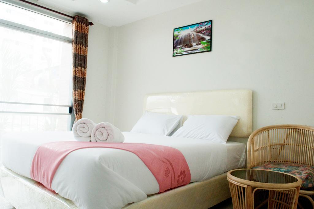 Sabai Sabai House Pattaya Motel Phòng bức ảnh